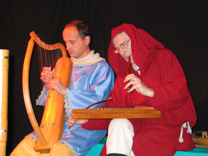 Trio, galoubet-psaltérion et harpe psalterion et harpe